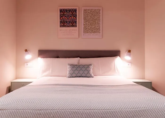 Apartamentos Lydia By Gaiarooms